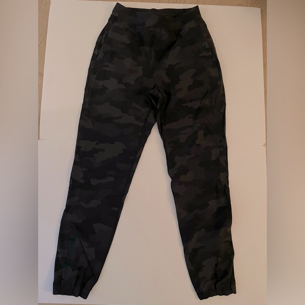 Camouflage jogger